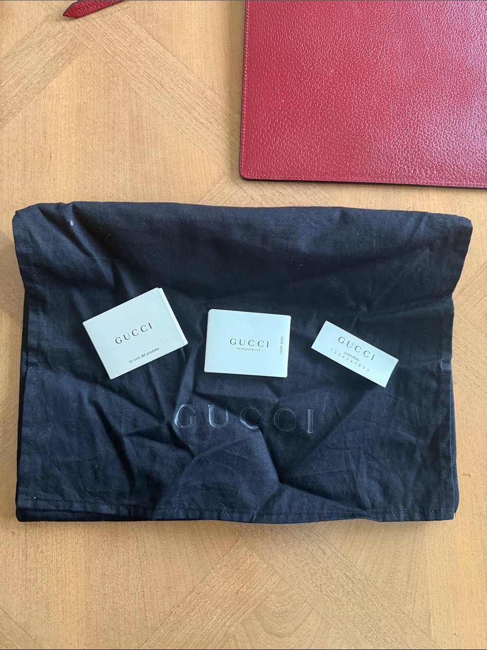 Gucci Blue Bird GG Canvas Zip Pouch with Peach Floral Motif - Picture 4 of 5